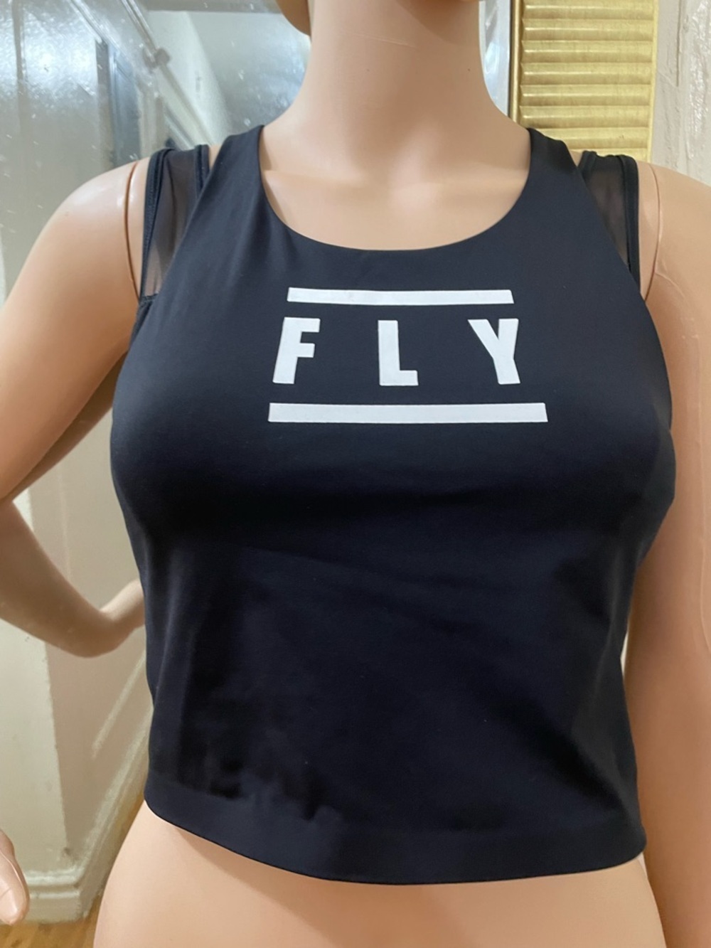 Lululemon Black Women's Graphic Crop Tank Top